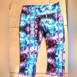 Colorful‎ Capri Leggings